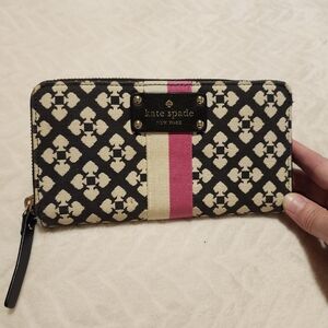 KATE SPADE Zip Wallet